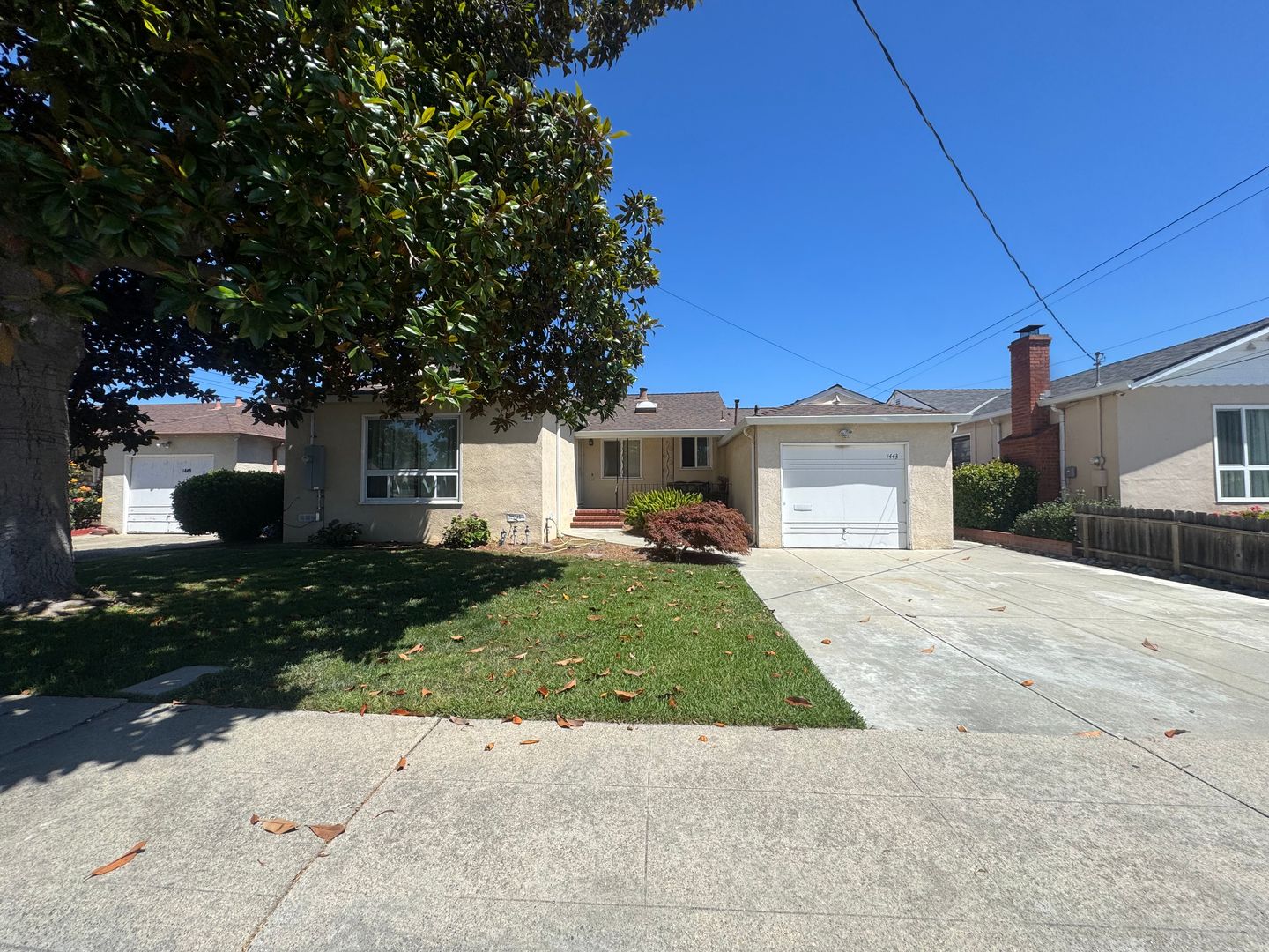 San Leandro House: 1443 Beacon Ave