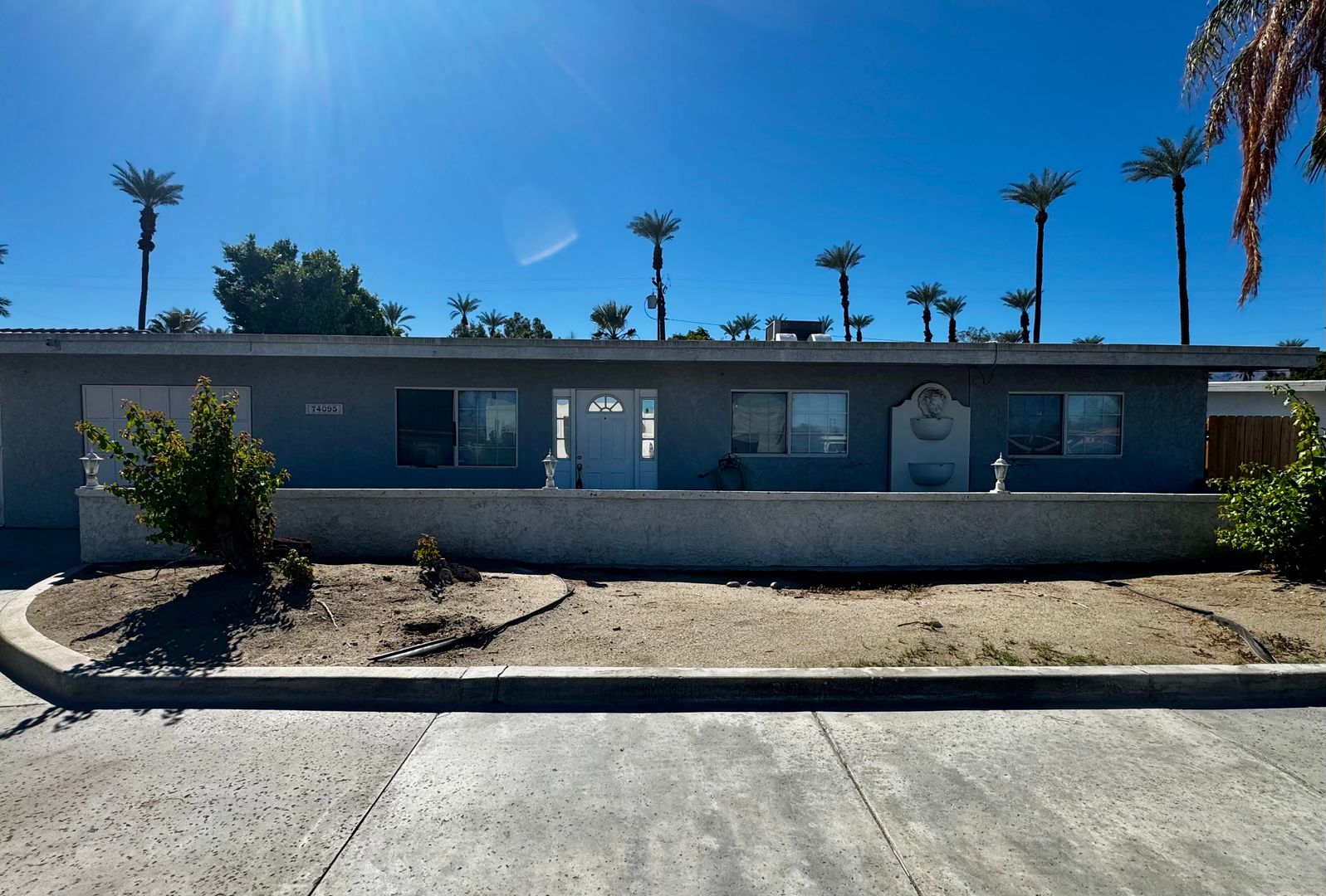 Palm Desert House: 74095 Goleta Avenue