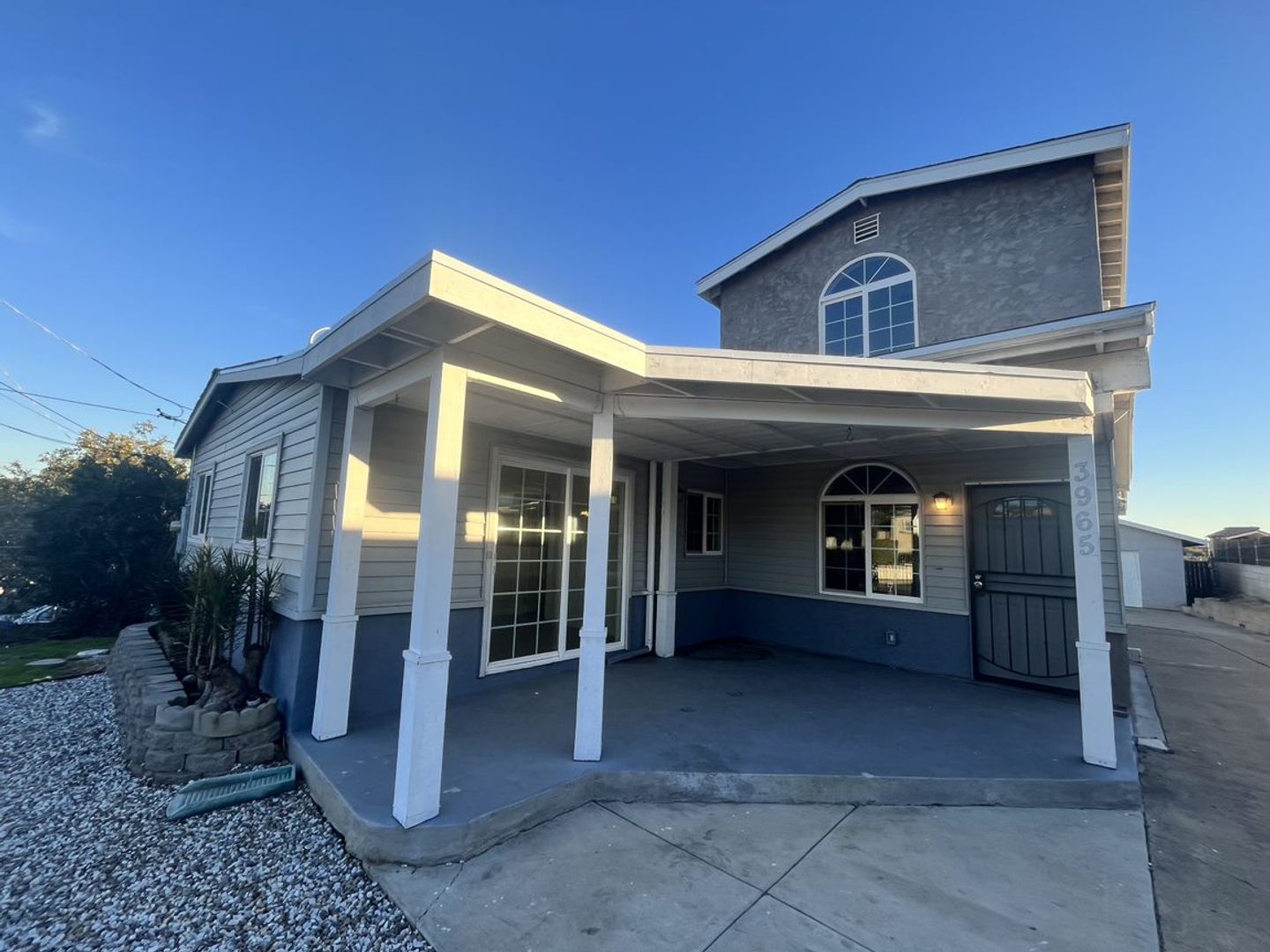 San Diego House: 3965 Newton Ave