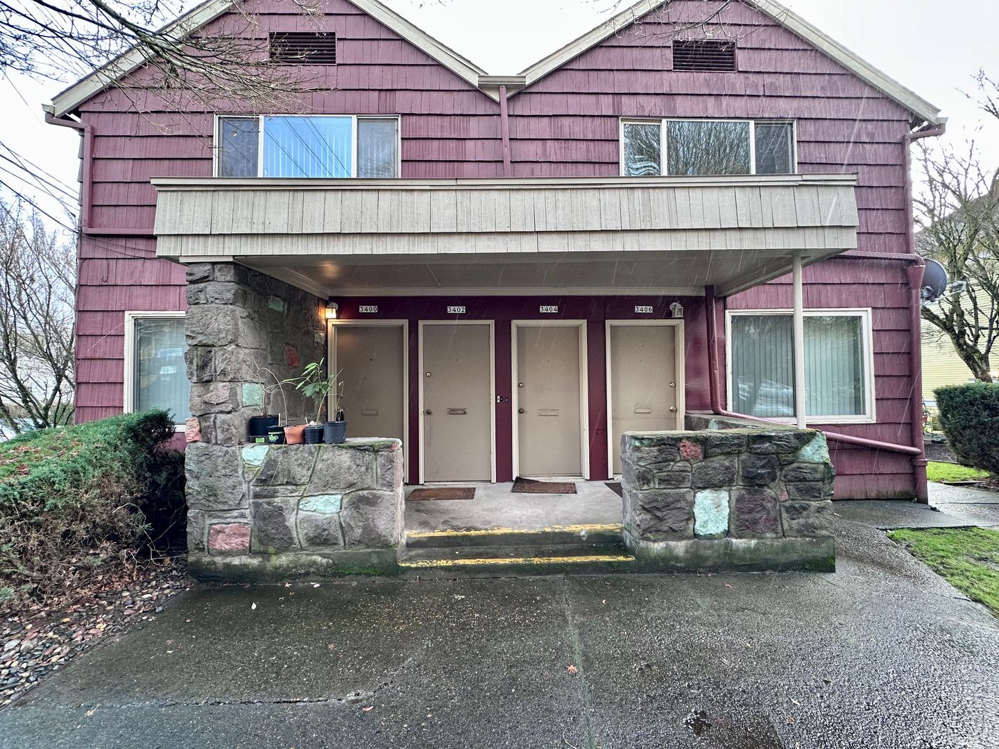 Portland Apartment: 3400 S. Kelly Avenue