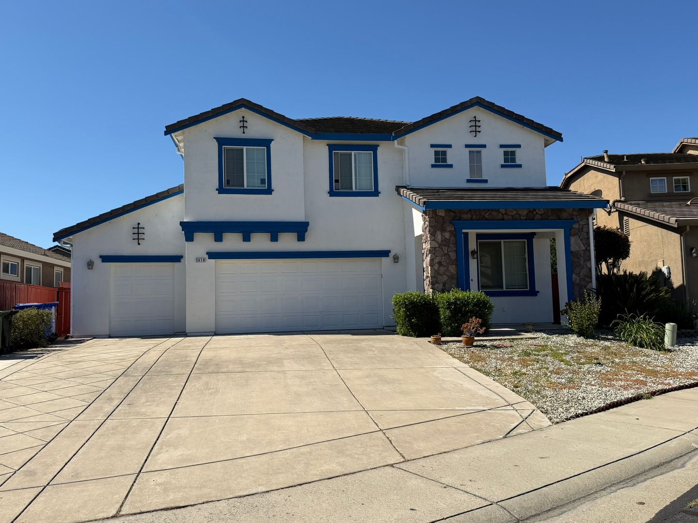Elk Grove House: 5418 Halas Ct