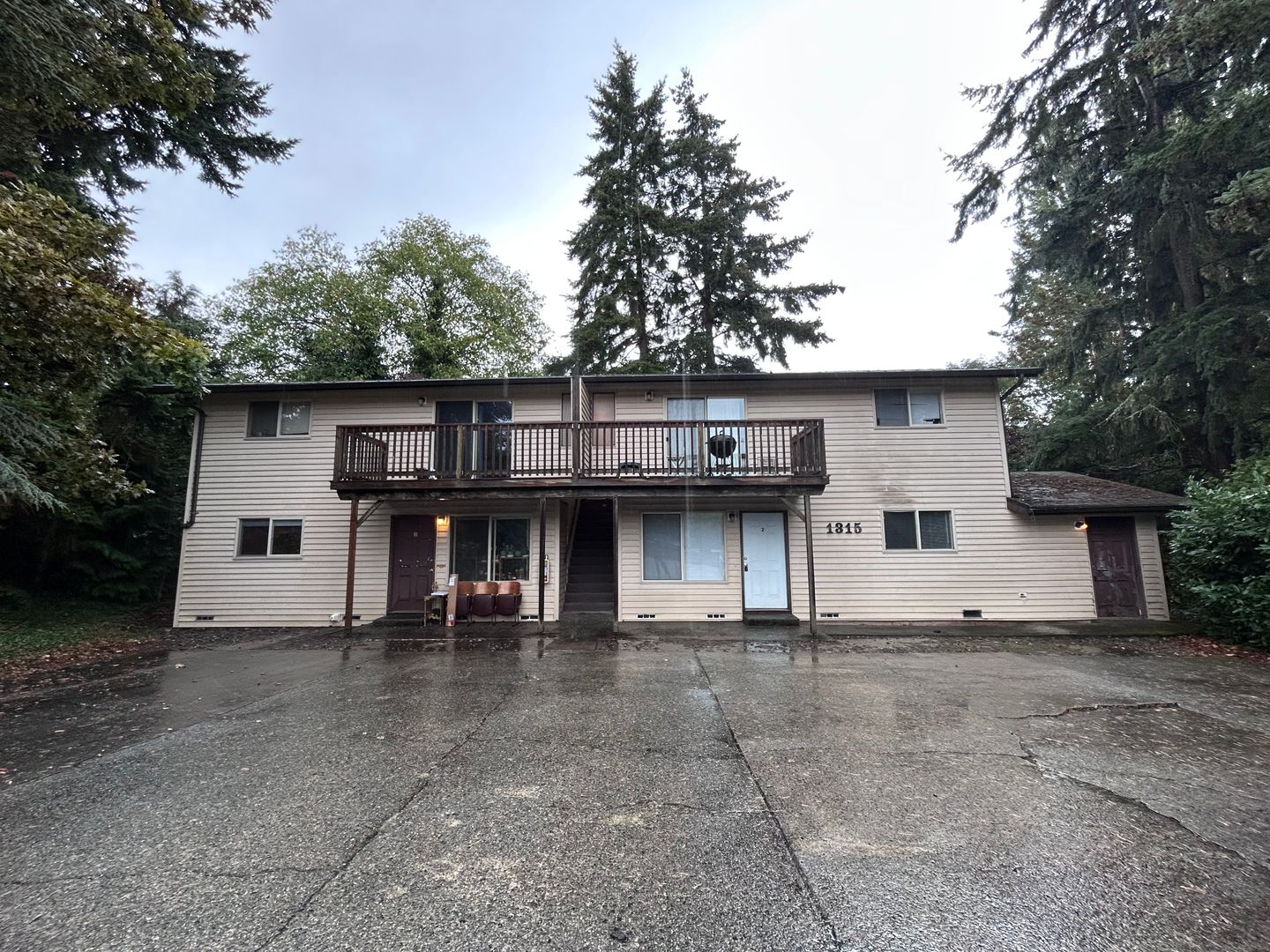 Bellingham Apartment: 1315 21st St. - # 2