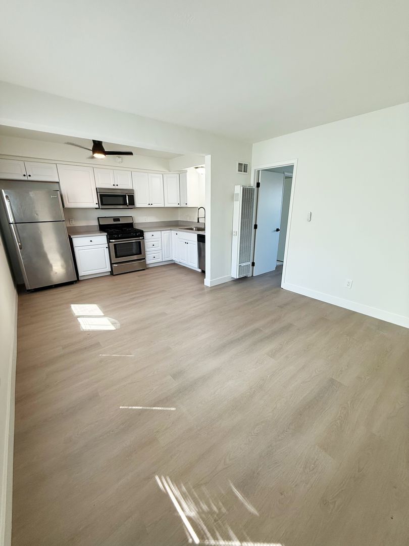 San Diego Apartment: 4480-86 51st Street