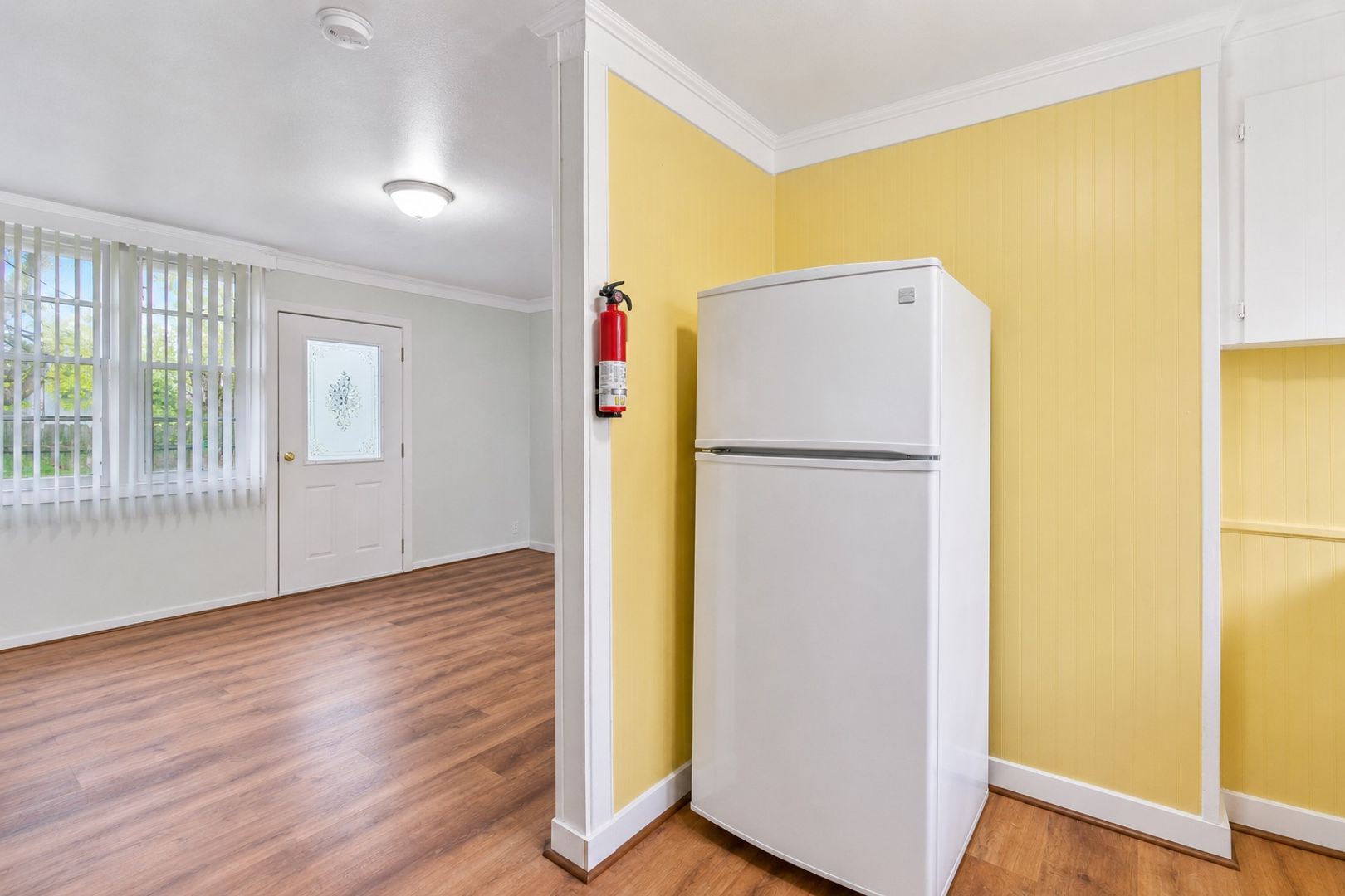 Portland Apartment: 7959 SE 64th Avenue - Unit B