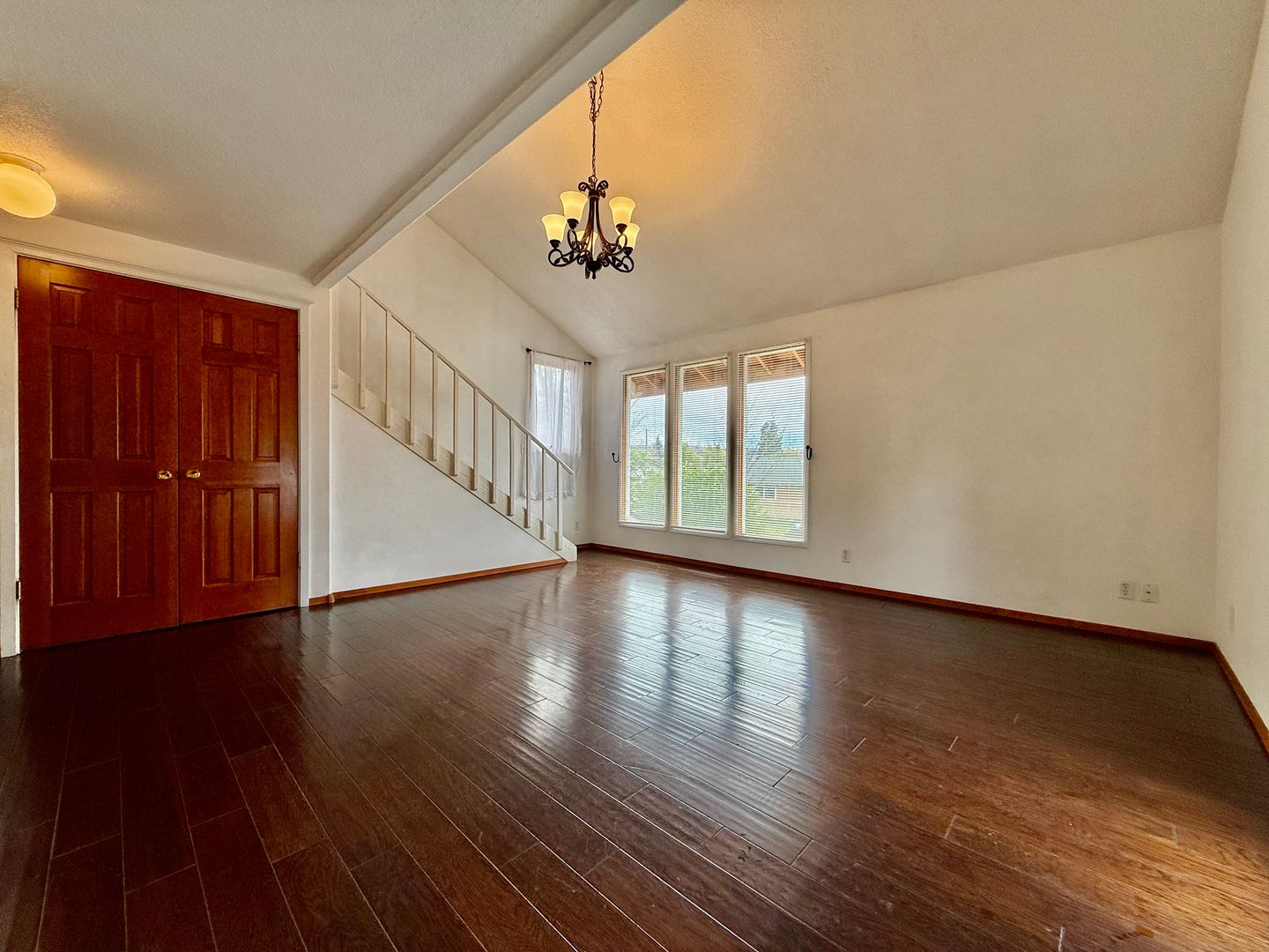 Prineville Apartment: 275 2nd Street - 1