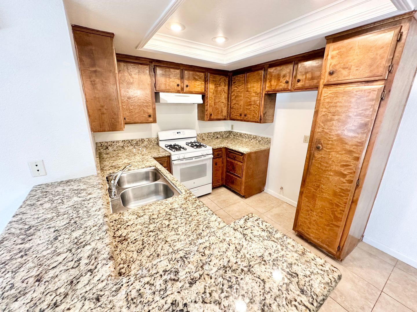 Laguna Niguel House: 24283 El Pilar #28