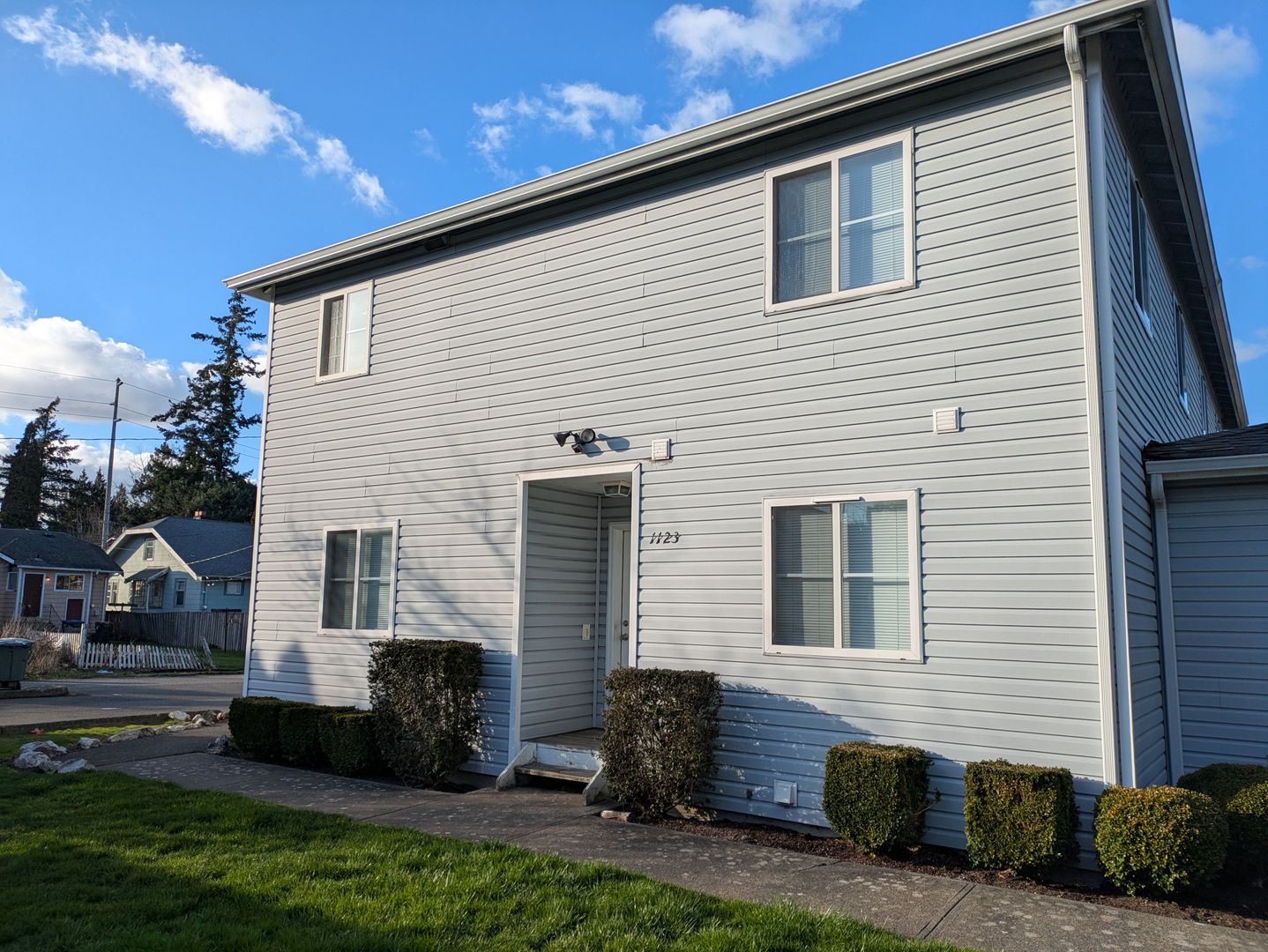 Bellingham Apartment: 1123 Humboldt St
