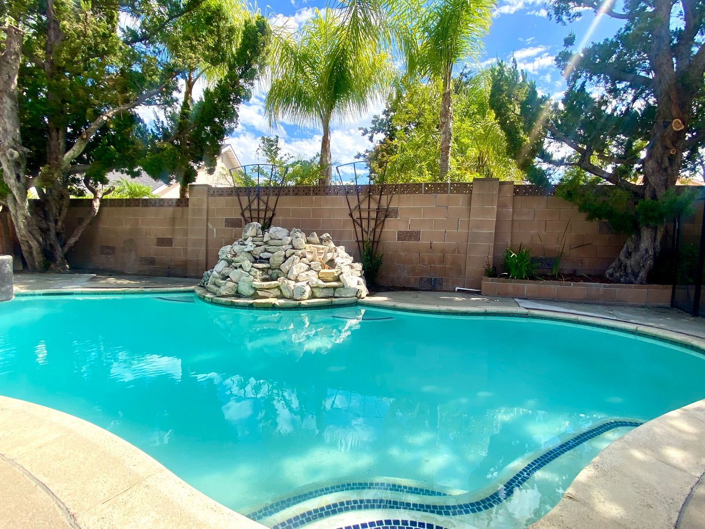 Agoura HIlls House: 5672 Medeabrook Place