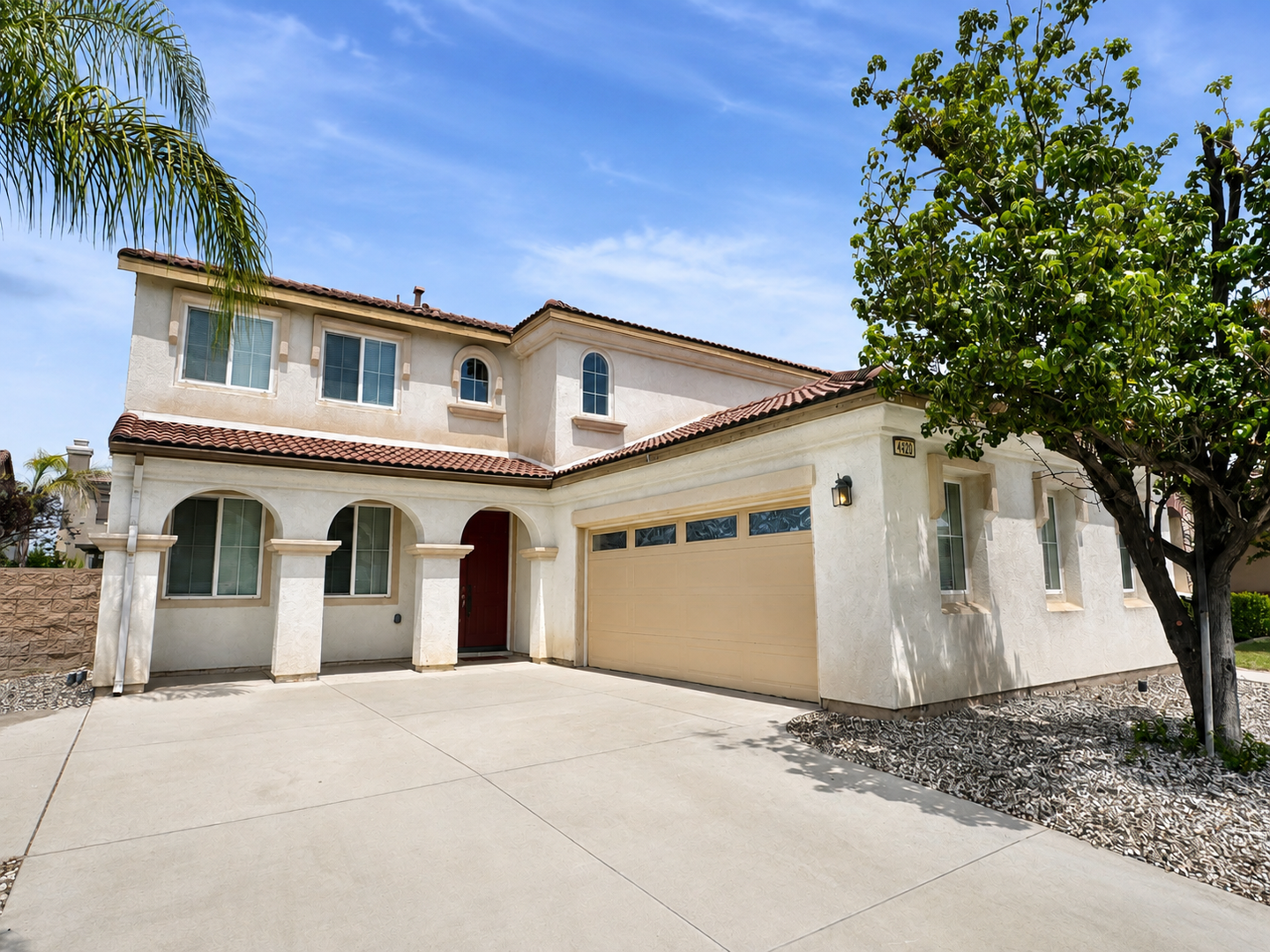 Hemet House: 4420 Cloudywing Rd