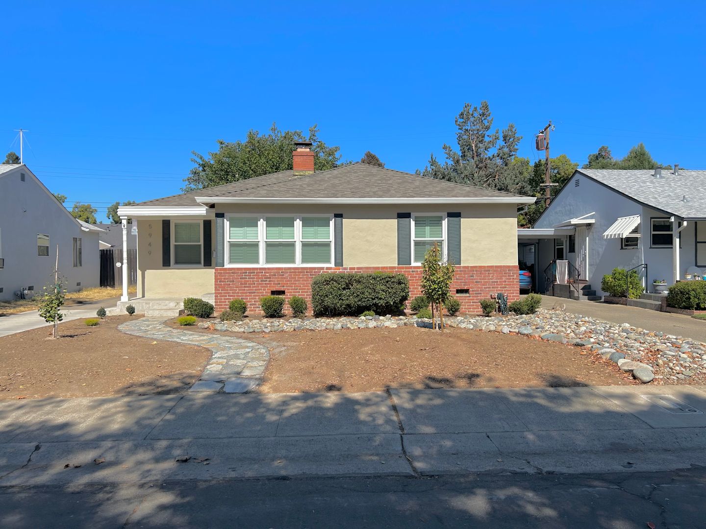Sacramento House: 5949 12th Avenue
