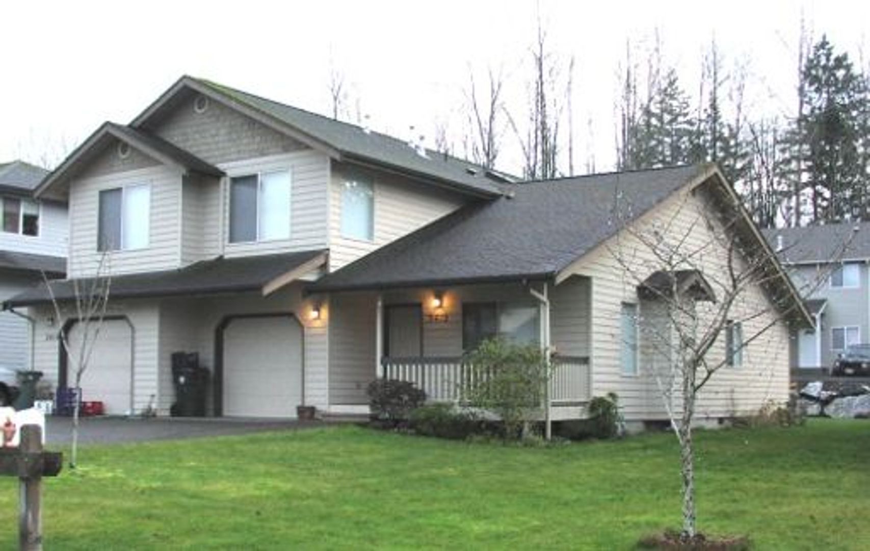 Bellingham Apartment: 2414 Kentucky St.
