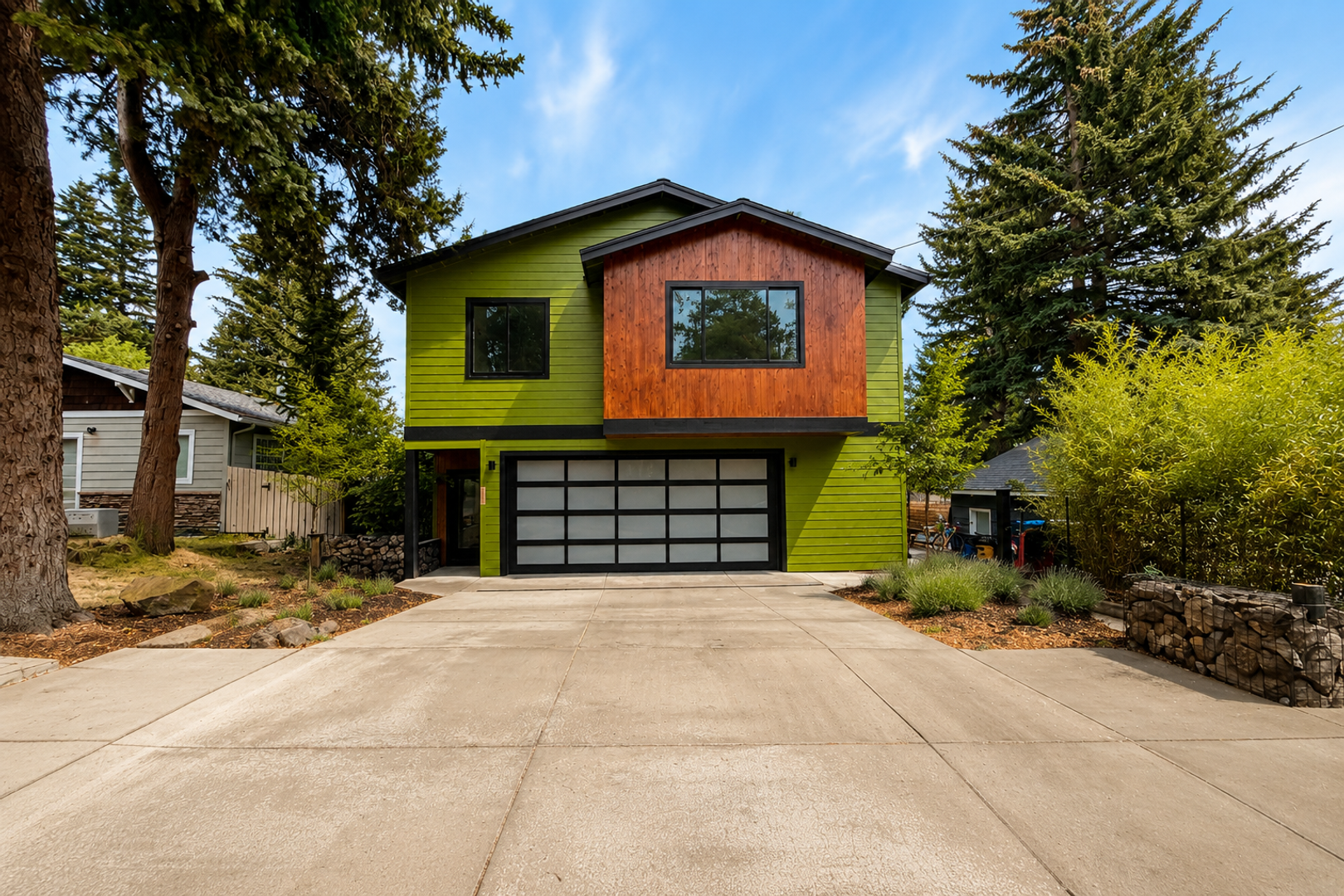 Bend House: 2024 NW 7th
