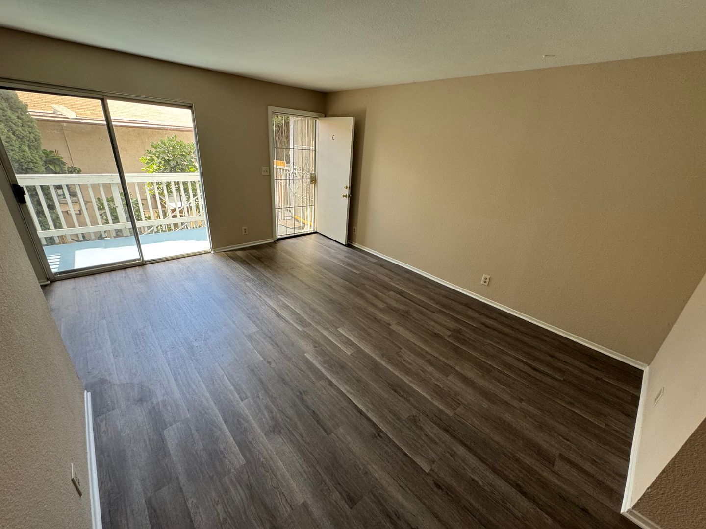 Anaheim Condo: 119 E. Water St.
