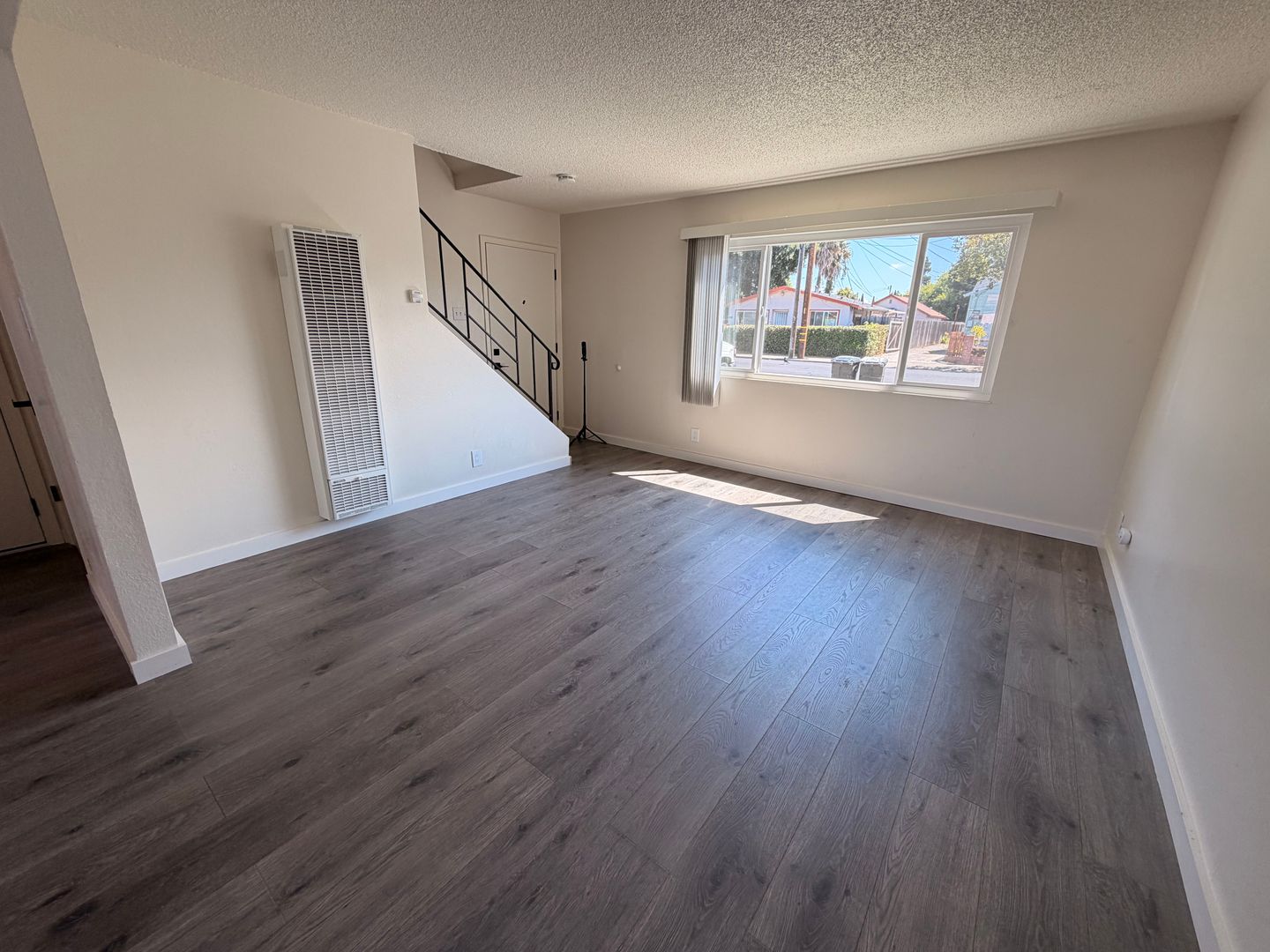 Hayward Apartment: 22447 - 22453 S. Garden