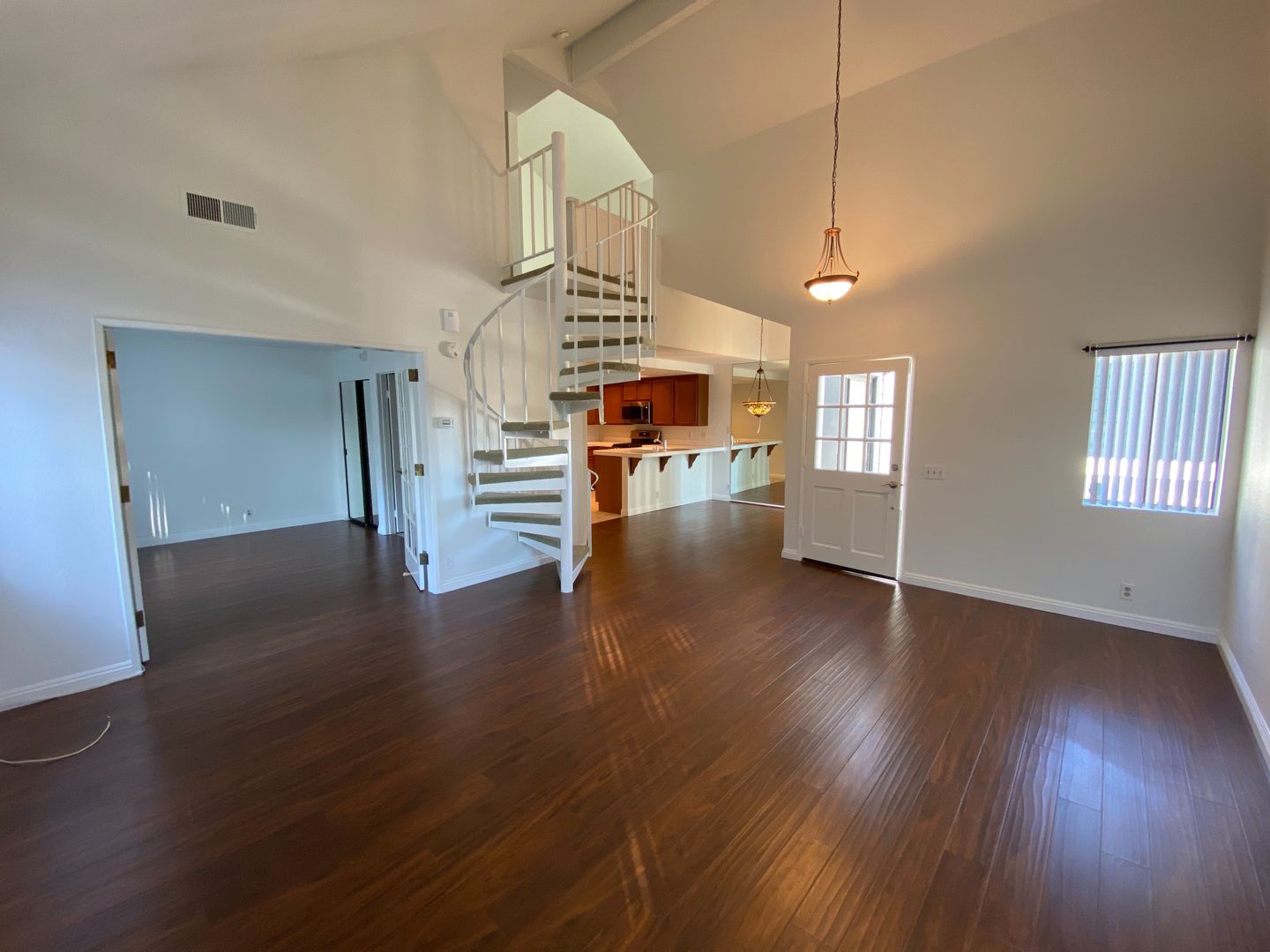 Aliso Viejo House: 70 Coventry Ln