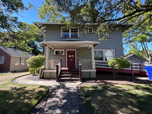 UNIQUE DOWNTOWN GRESHAM SPACE AVAILABLE FOR THE FIRST TIME IN 15 YEARS! – photo 1