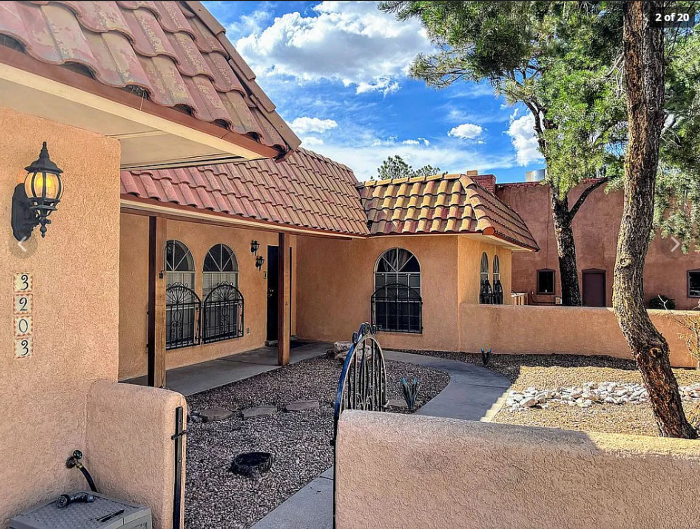 Albuquerque House: 3203 Embudito Dr NE