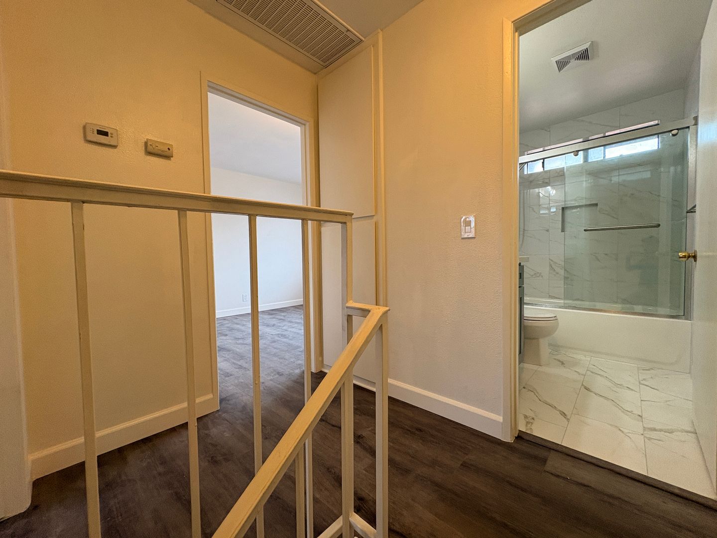 Rialto House: 162 E Merrill Ave