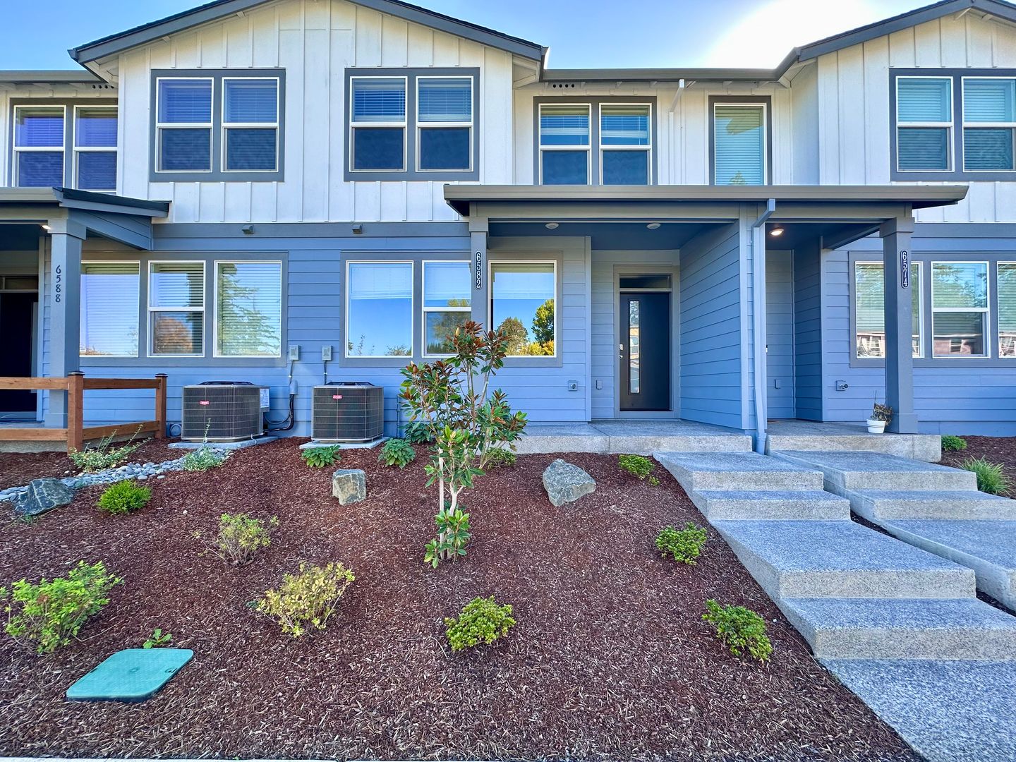 Hillsboro Townhome: 6582 SE Nasha St.