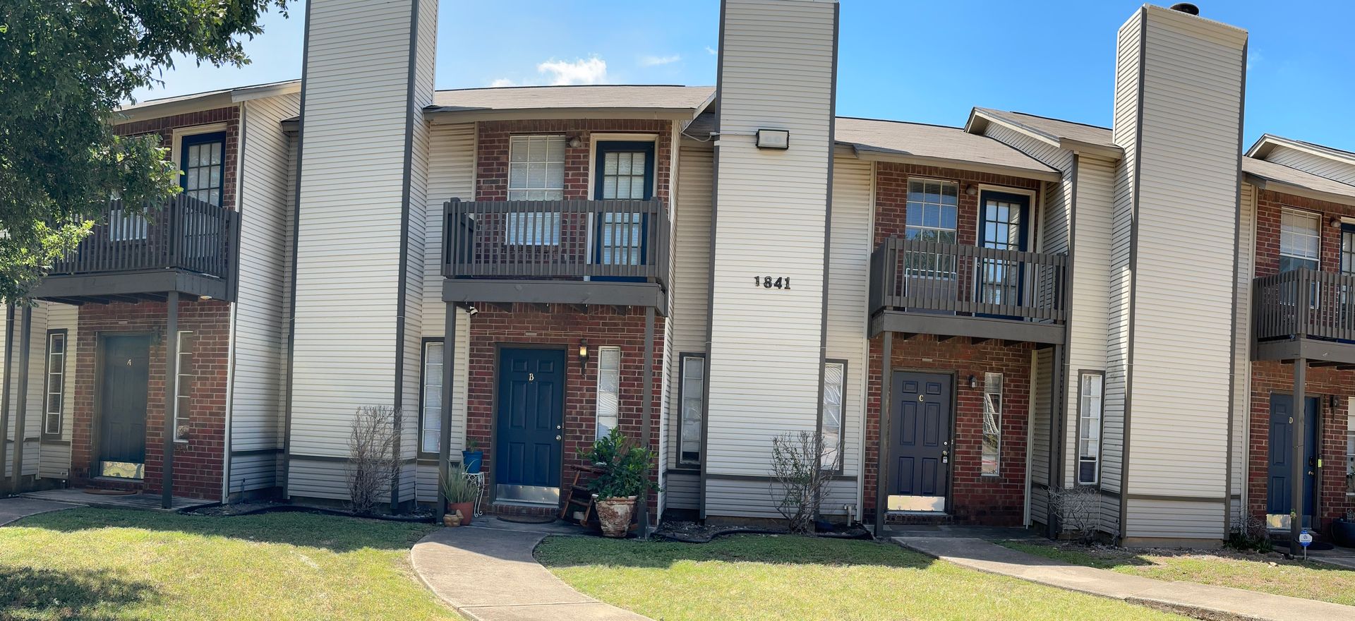 Austin Townhome: 1841 River Crossing Circle