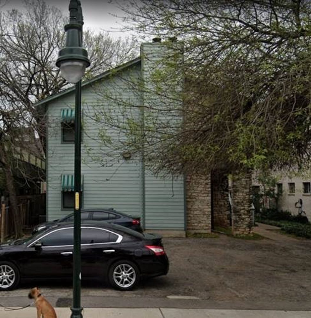 Austin House: 2813 1/2 Rio Grande Street