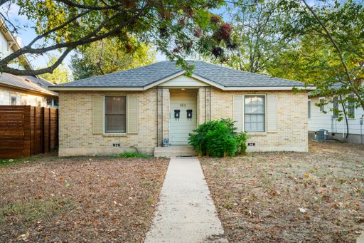 Rosedale Charmer - Wood Floors - 1 BD / 1BA - W/D - Patio - Covered Parking - $1275 – photo 1