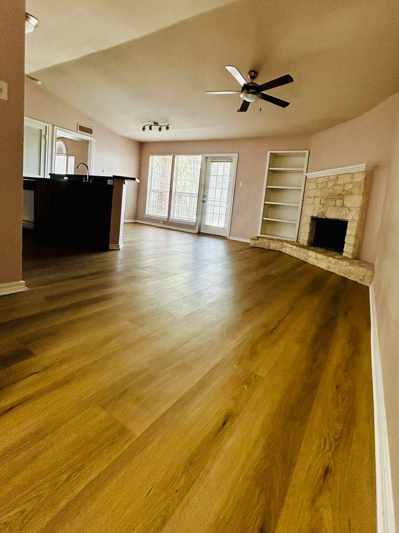 Austin Condo: 6804 N Capital of Texas Hwy