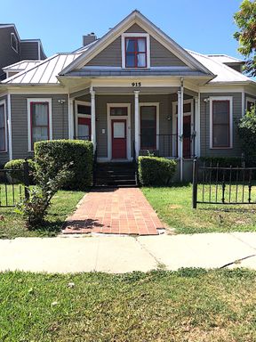 LENOX HOUSE - WEST CAMPUS - 3 BEDROOM – photo 1