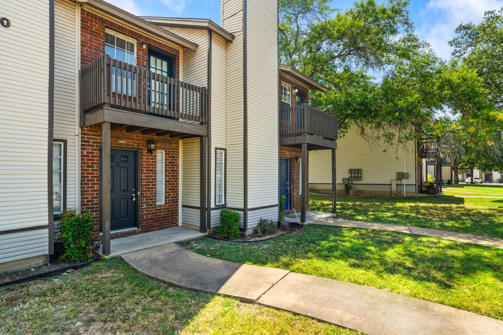 Austin Townhome: 1828 River Crossing Circle