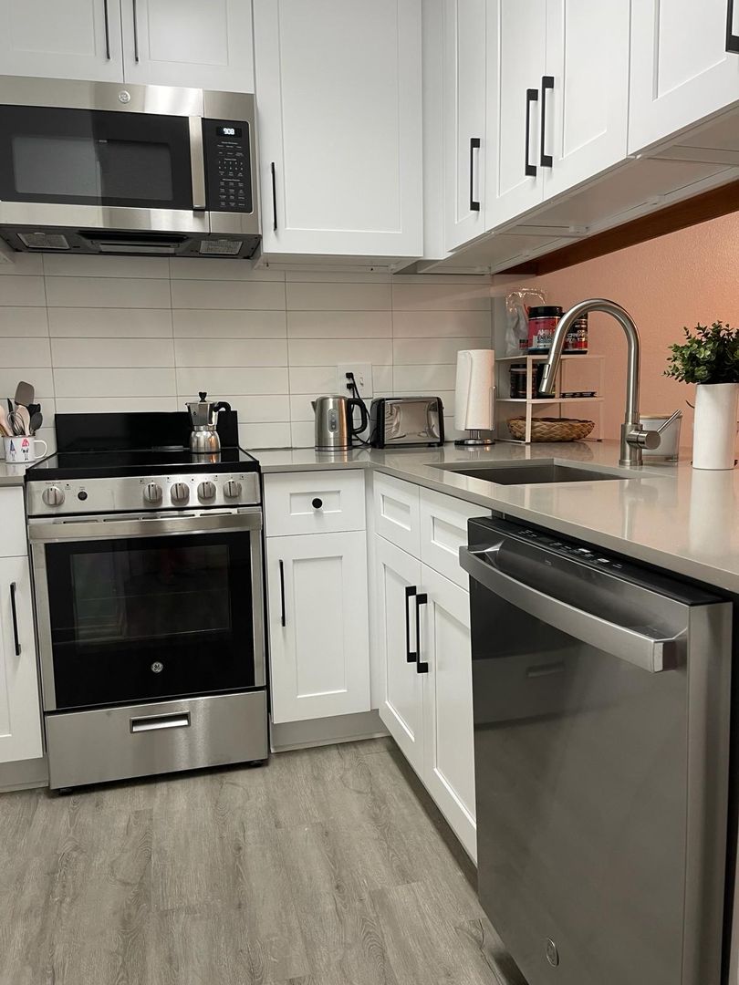 Austin Condo: 2510 San Gabriel