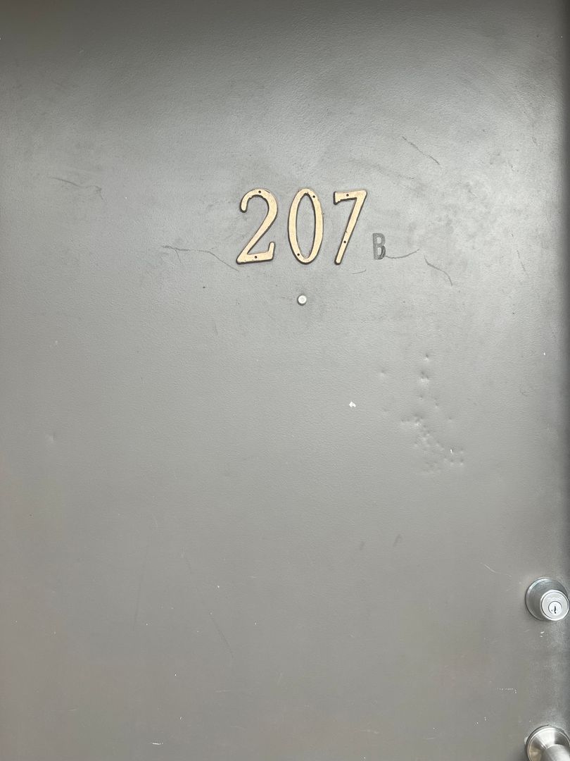 Austin Apartment: 307 & 311 East 31st