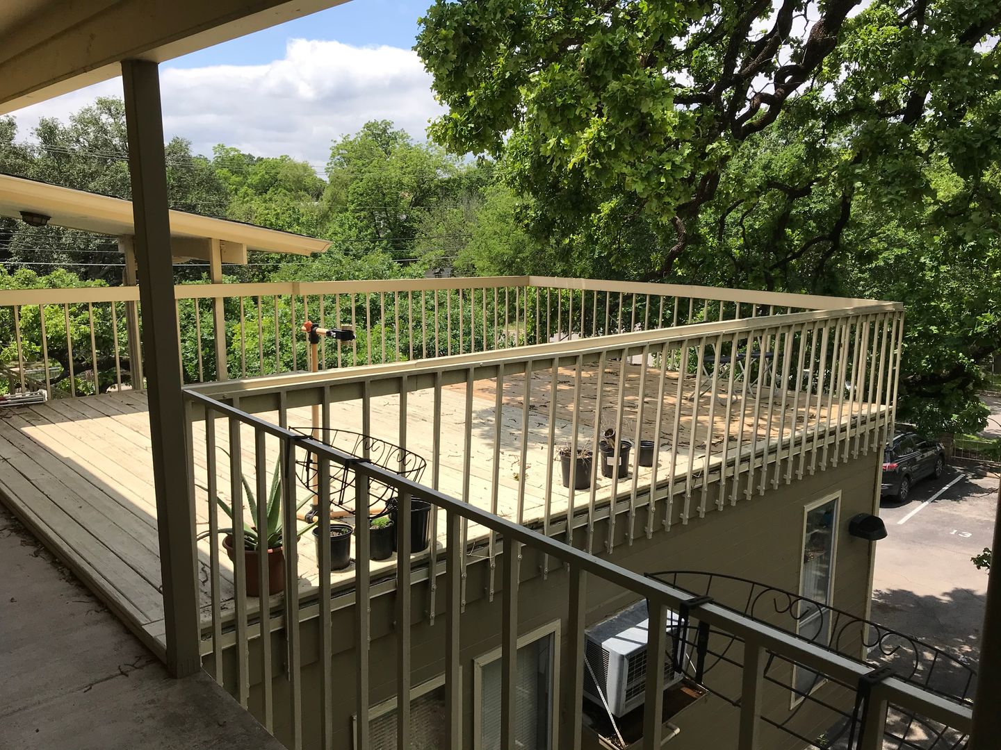 Austin Condo: 202 E 45th