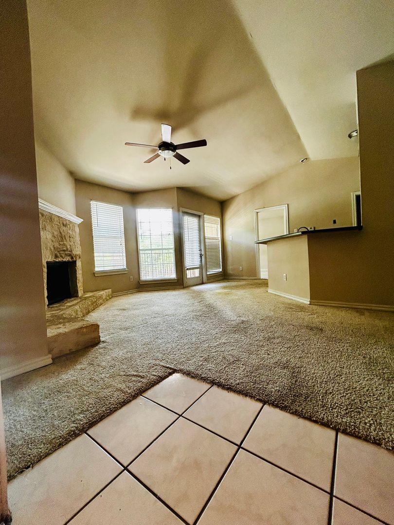 Austin Condo: 6804 N Capital of Texas Hwy