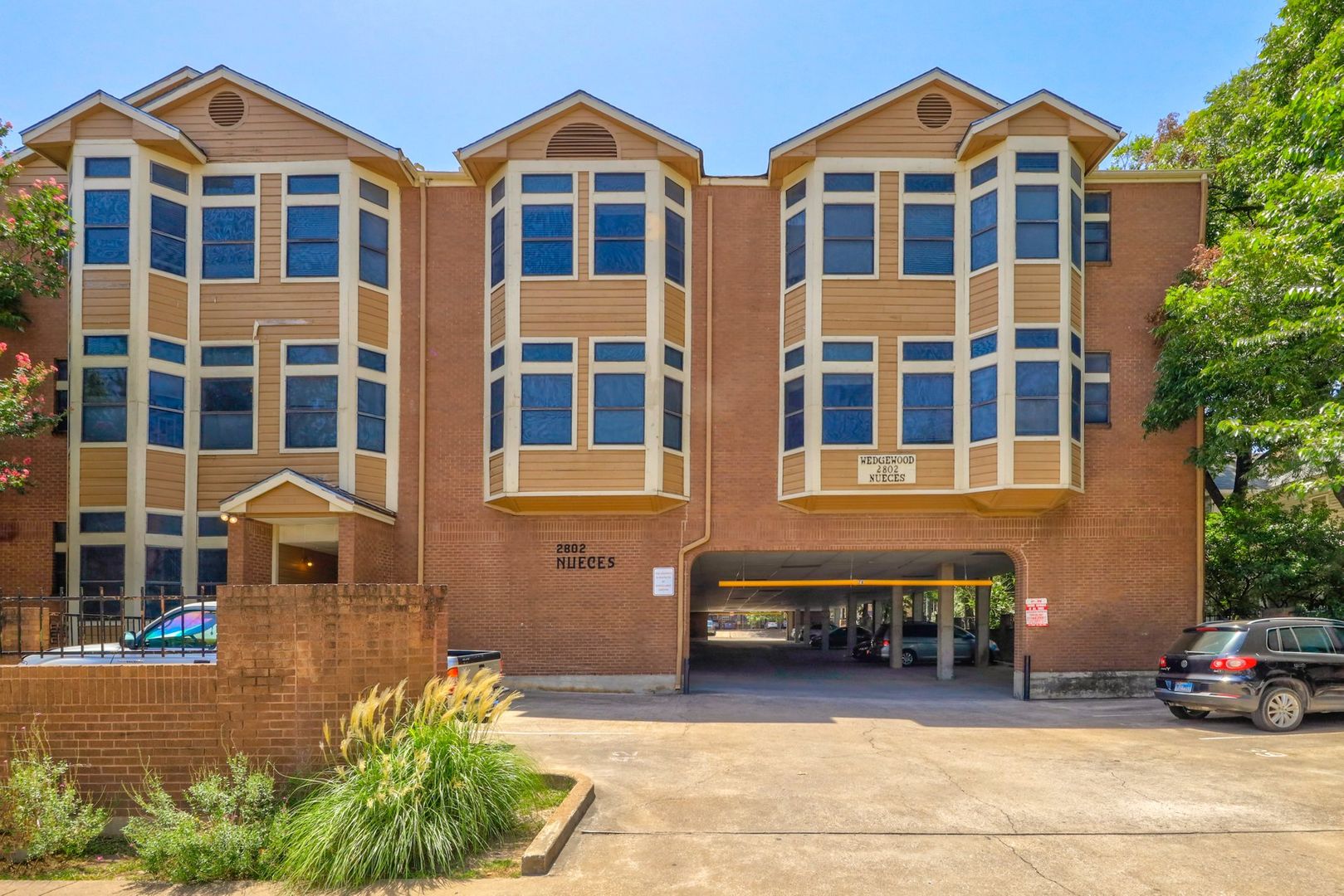 Austin Apartment: 2802 Nueces St.