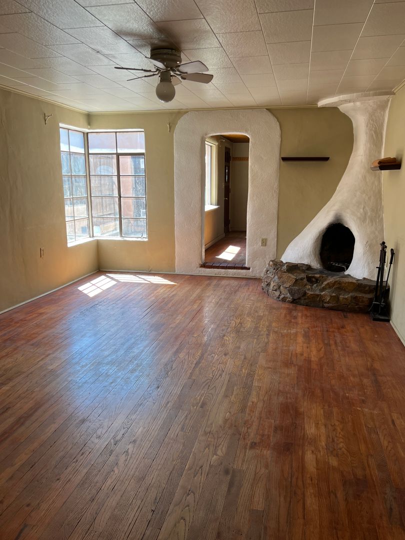 Santa Fe Apartment: 508 Fulton Lane