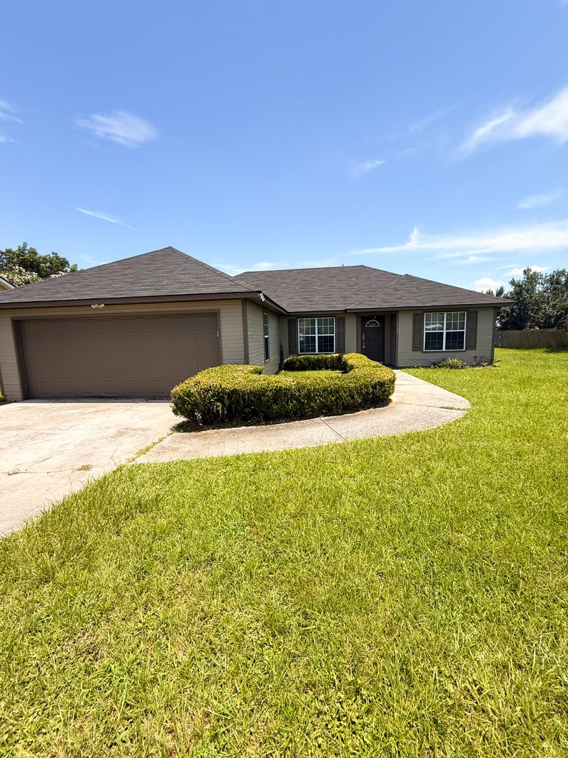 Valdosta House: 3928 Laurelbrook Drive