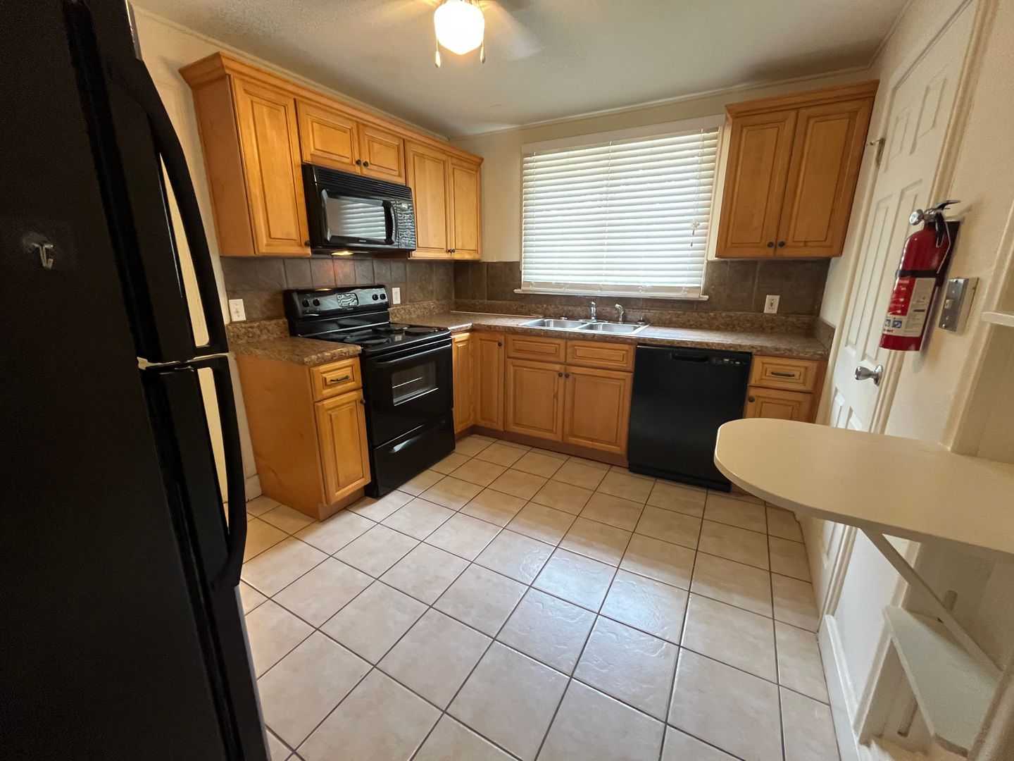 Valdosta Apartment: 123 E Park Avenue