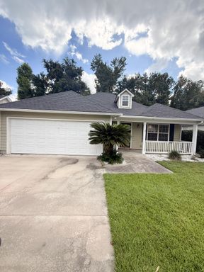 4183 Waterberry Circle, Valdosta, 3BR/2BA – photo 1