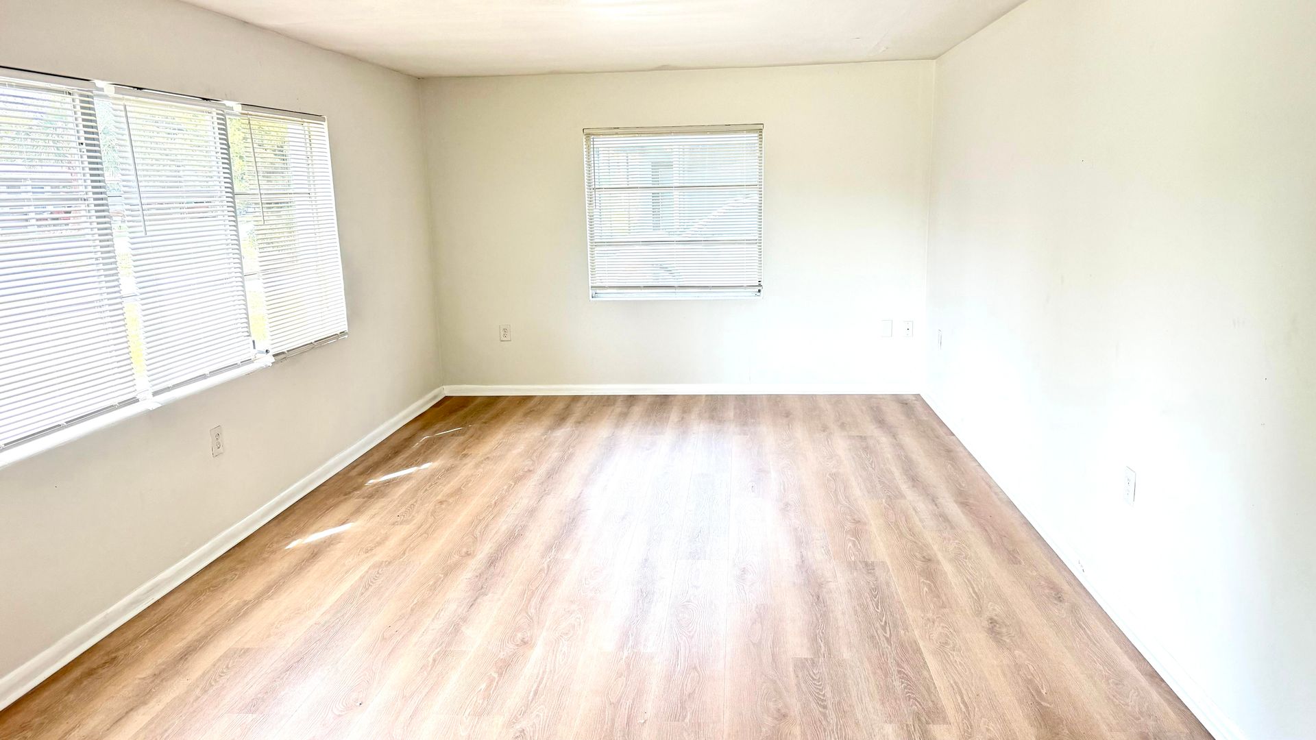 31 S. Barbour St. 10 of 12