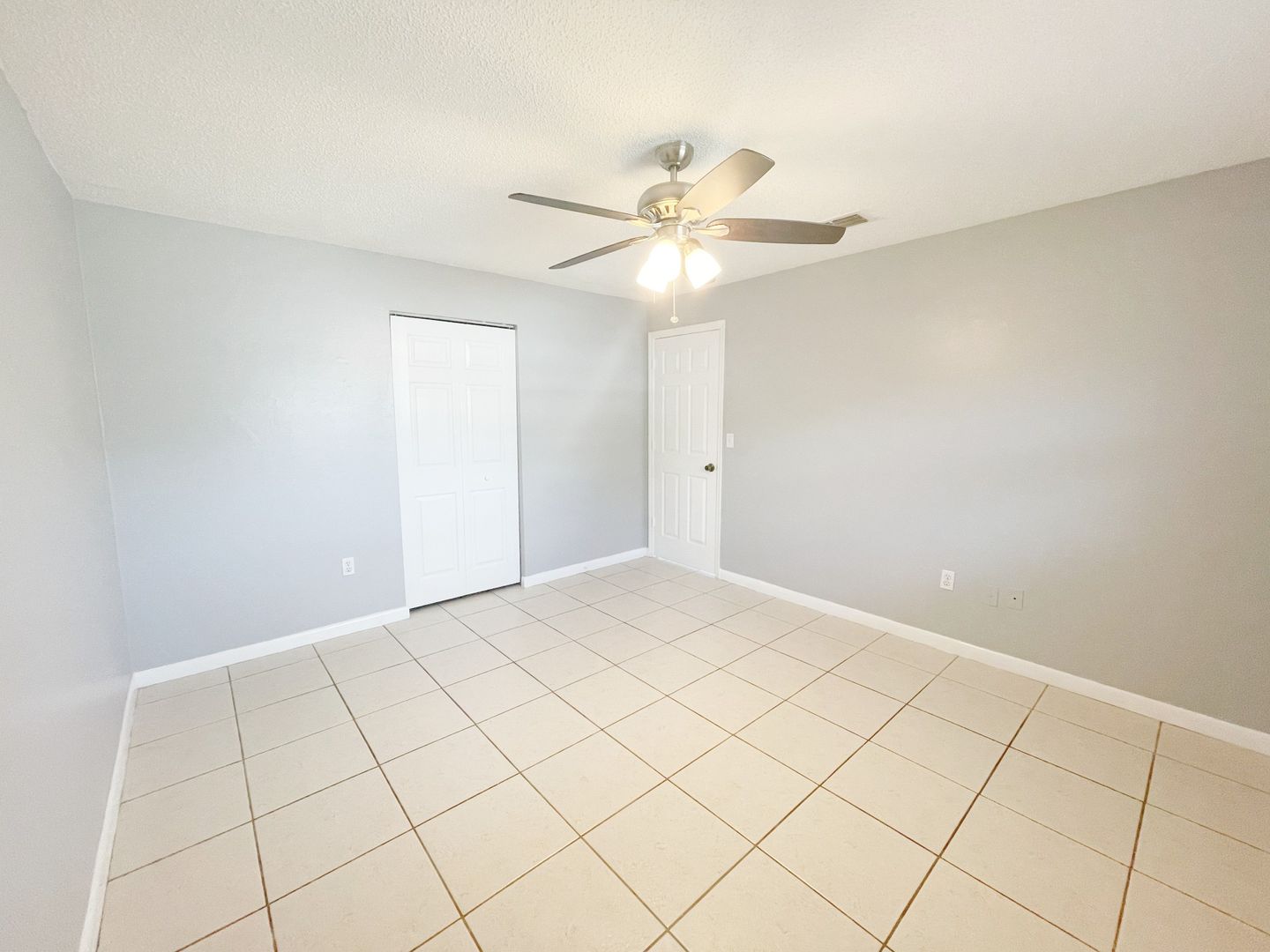 1551 Swordbill Drive 5 of 7