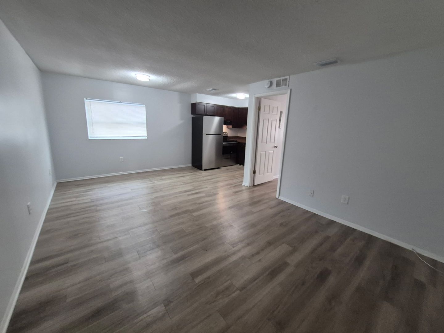 Tampa Apartment: 3712 W Cass St