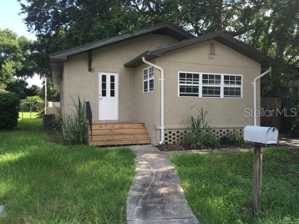Tampa House: 514 W Plaza Pl
