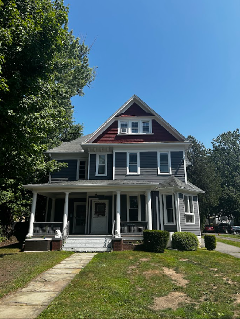 Scranton Apartment: 1638 Sanderson Avenue