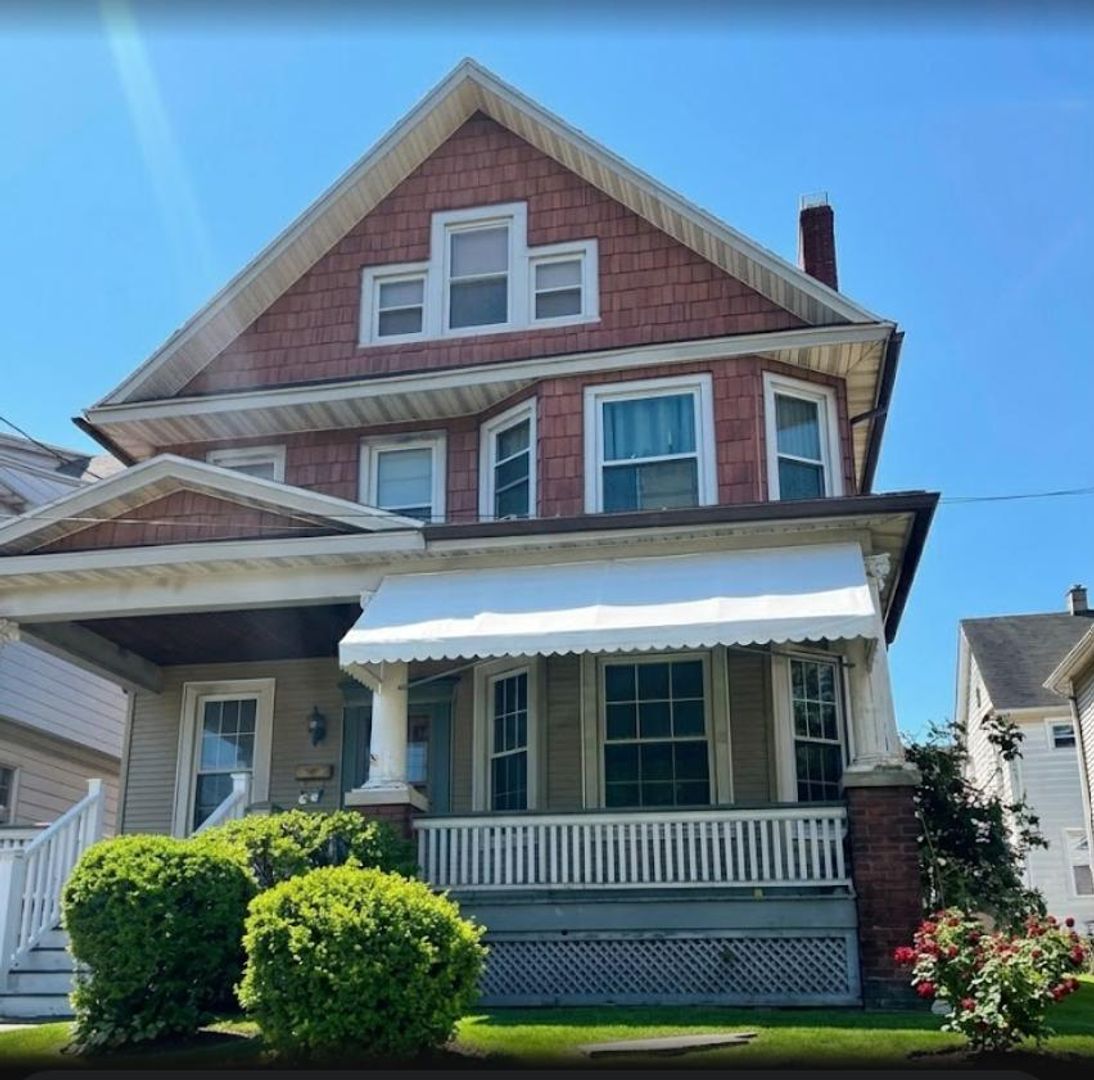 Dunmore Apartment: 308 North Blakely Street
