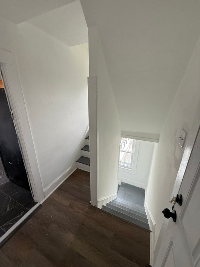 Scranton Apartment: 1608 E Gibson St