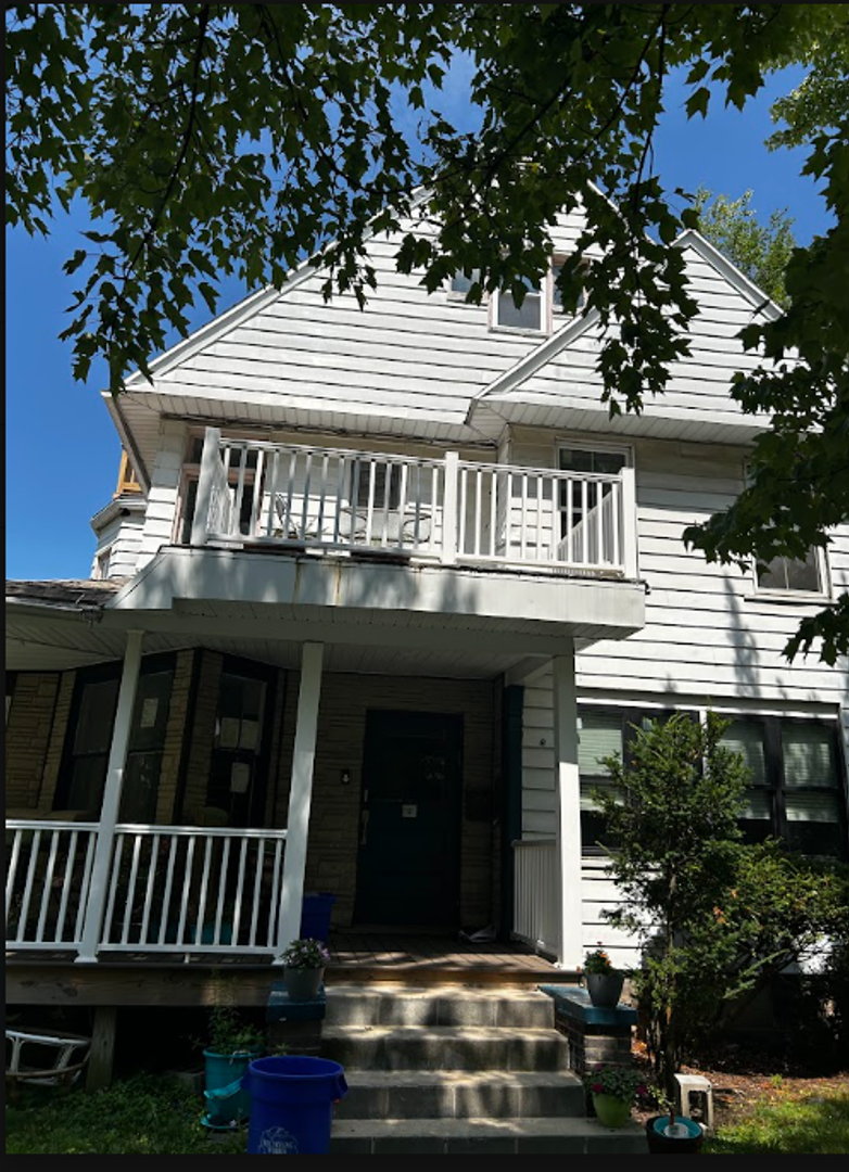 Scranton Apartment: 601 Clay Avenue