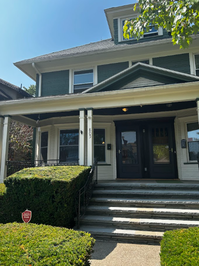 Scranton Apartment: 805-807 North Irving Avenue