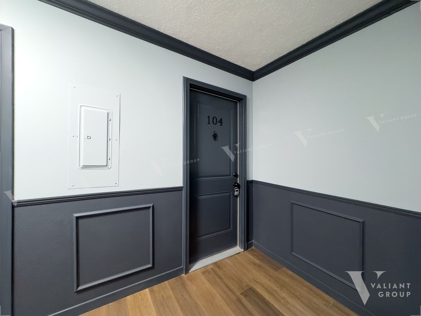 Springfield Apartment: 1435 E Elm St