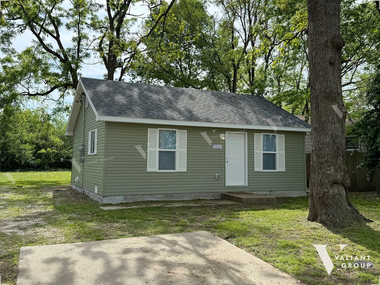 Springfield House: 1426 N Ethyl Ave