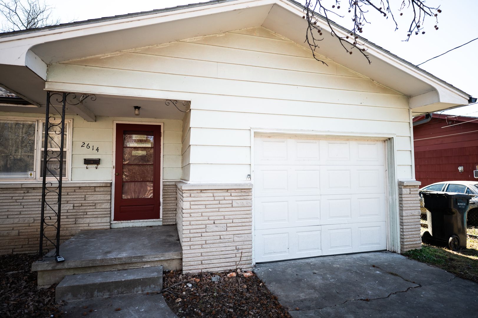 Springfield House: 2614 E Lombard St